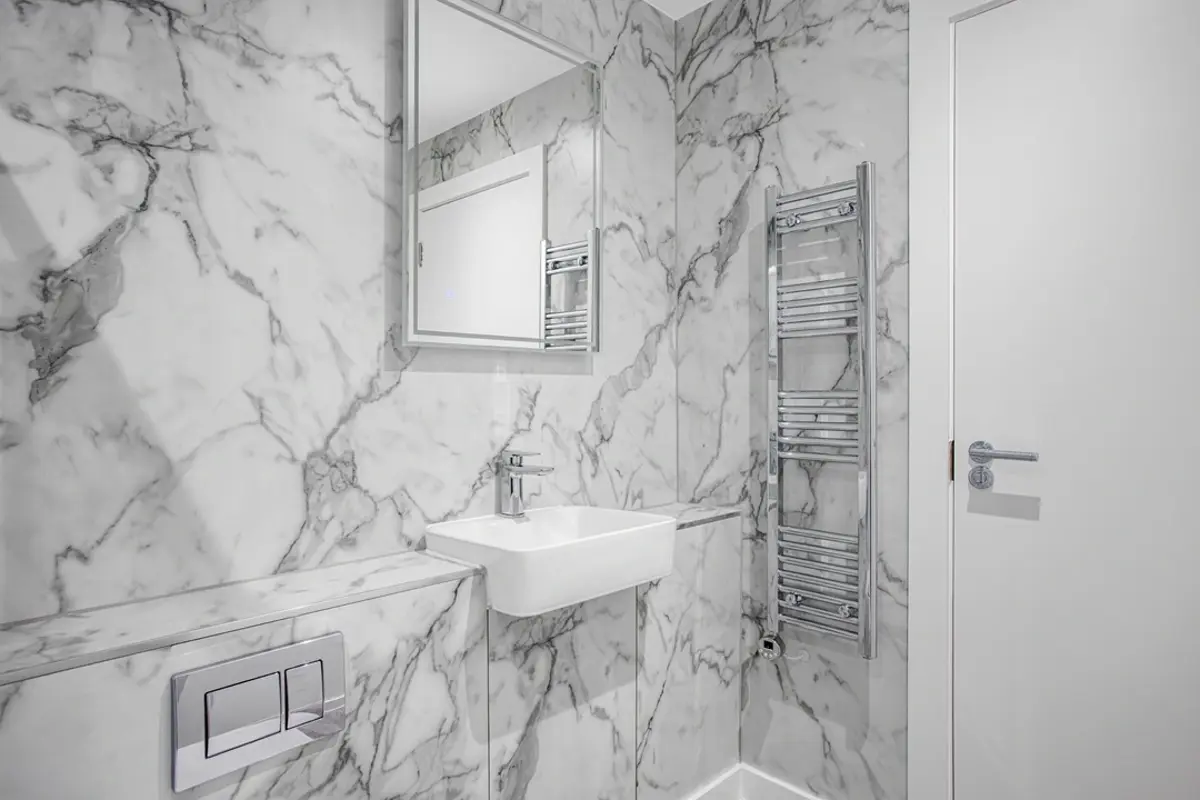 virginia-house-bathroom-2